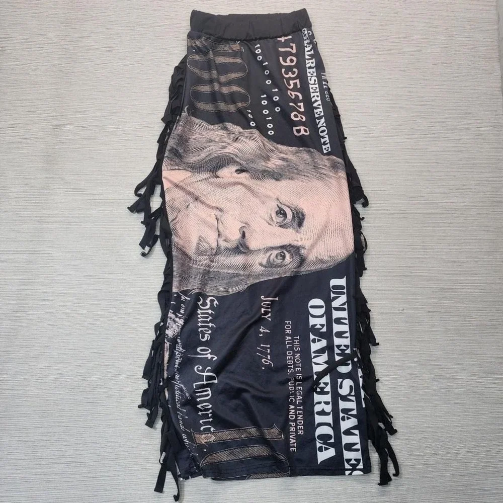 Black & white fringe‎ skirt #y2kfashion sz s A4